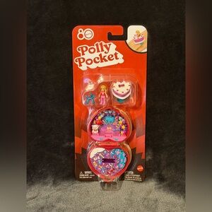 NEW POLLY POCKET 80th Anniversary RED RING JEWELRY BOX COMPACT, RETRO INSPIRED